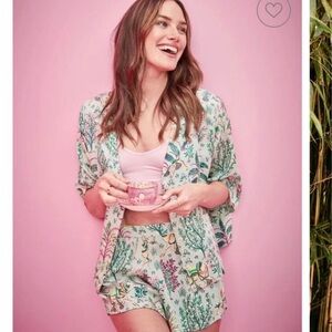 Printfresh Botanical Women's Pajama Set - Green and Pink